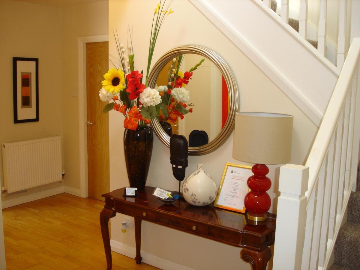 Apt 7A Waterfoot Apartment ニューカッスル エクステリア 写真